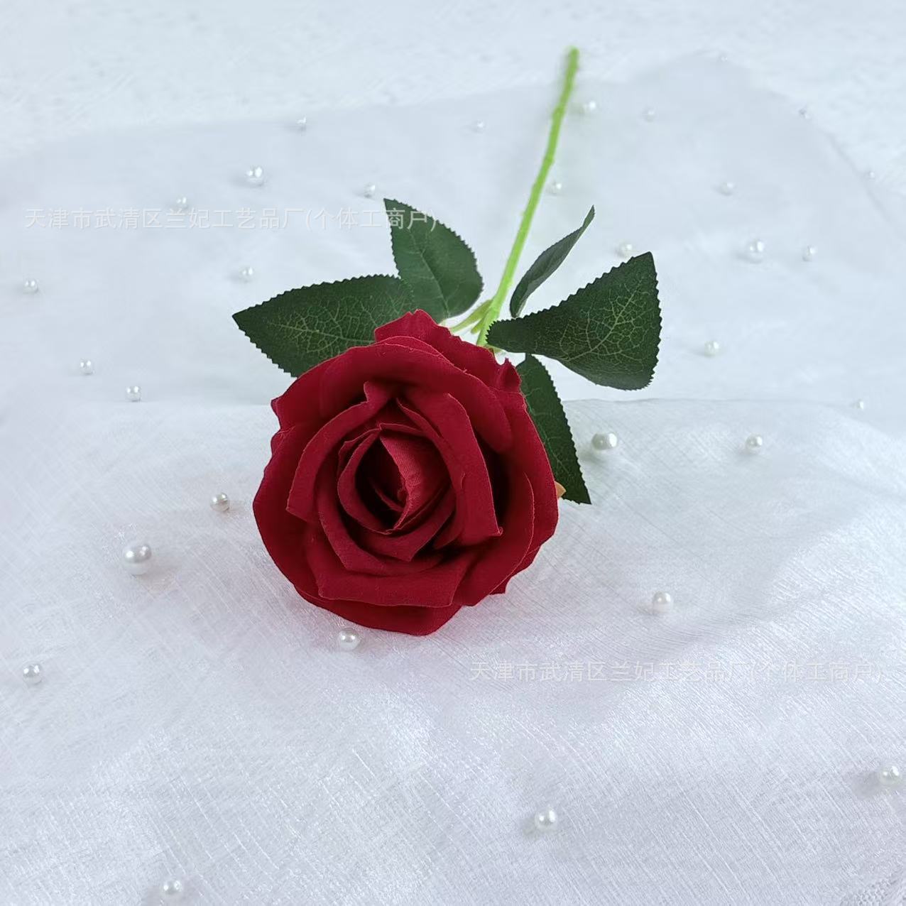 Simulación de tela de terciopelo pequeña crema rosa flor artificial única flor de boda hogar decoración del auditorio ramo de flores accesorios de fotografía