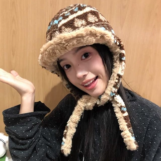新款费尔岛加厚毛绒雷锋帽女冬季骑车保暖护耳帽显脸小绑带飞行帽