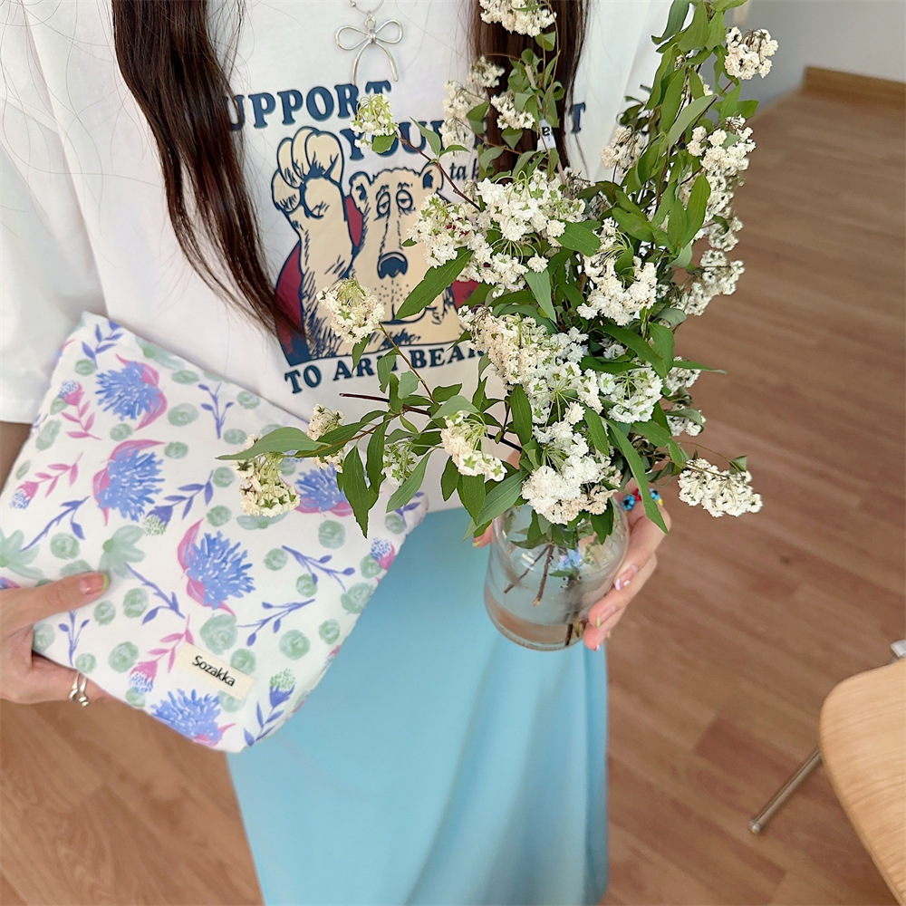 3432 ins Niche floral makeup bag, lotion and skin care product storage bag, portable large-capacity inner liner bag for women undefined