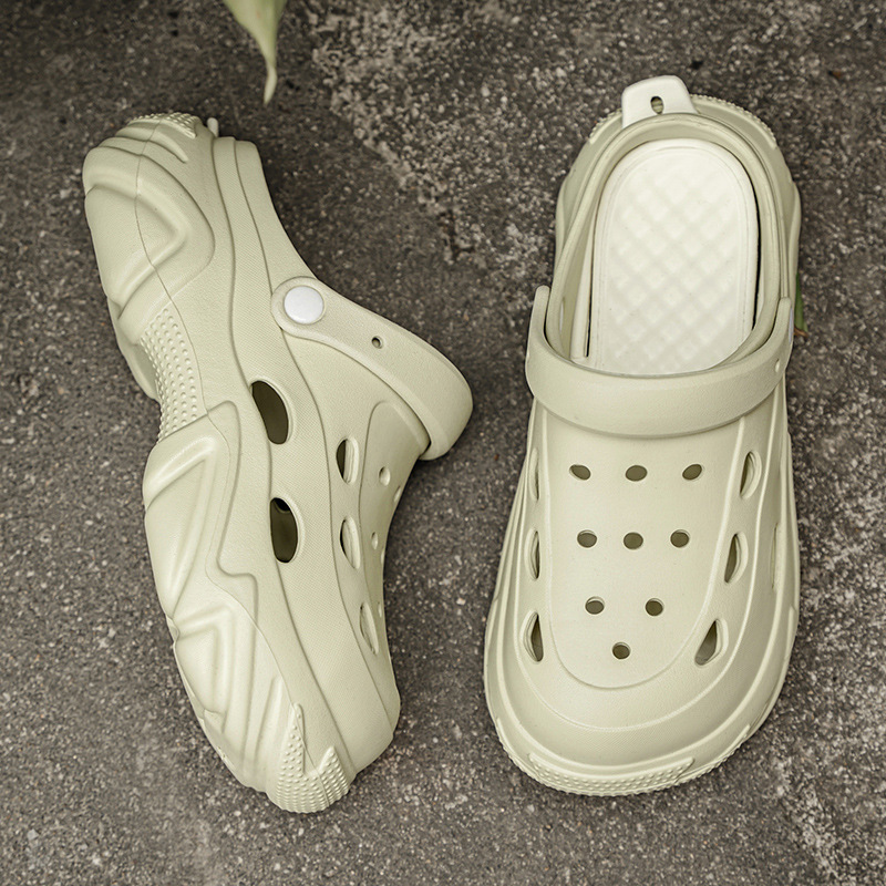 Verano transfronterizo nueva tendencia nueva pareja estilo suela gruesa hogar dos zapatos con agujeros zapatos de jardín casuales antideslizantes