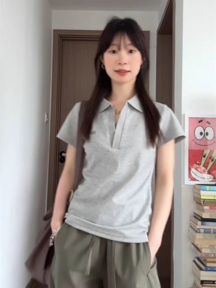 韓国風ポロシャツ、ショートスリーブTシャツ、レディース夏新作、アメリカンレトロカジュアル、スリムトップス、女性用卸売