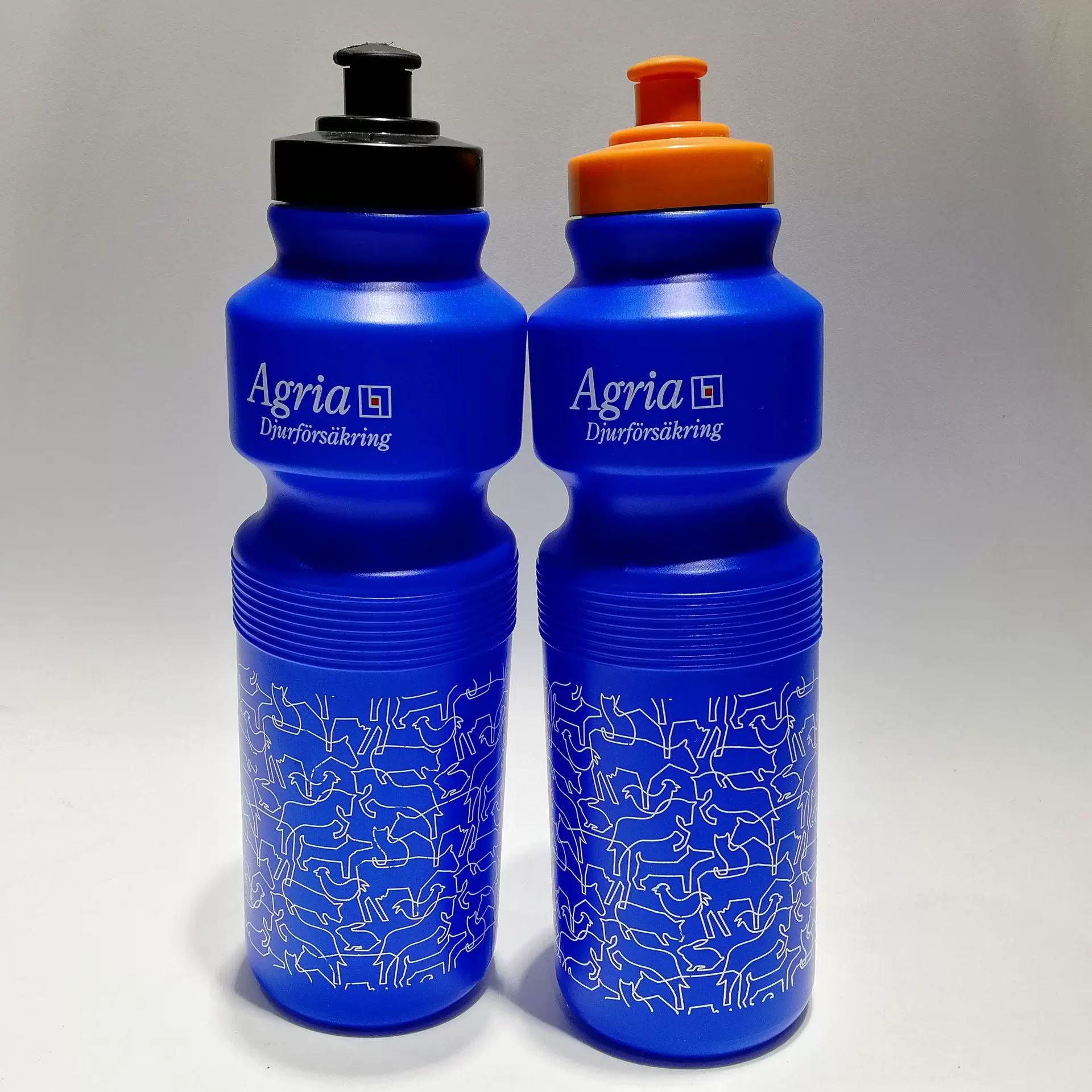 厂家供应  塑料水壶 750MLPE运动水壶 户外运动水壶