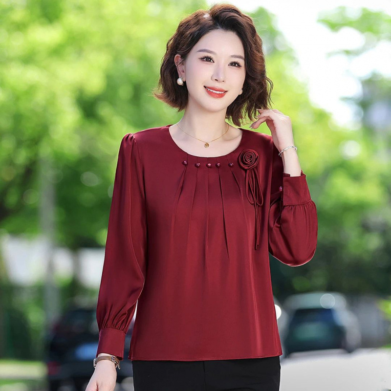 2025 New Autumn Fashion for Mothers: Long-Sleeve T-Shirt Blouse for Middle-Aged and Elderly, Stylish and Age-Reducing, Round Neck, Plus Size, Spring and Autumn