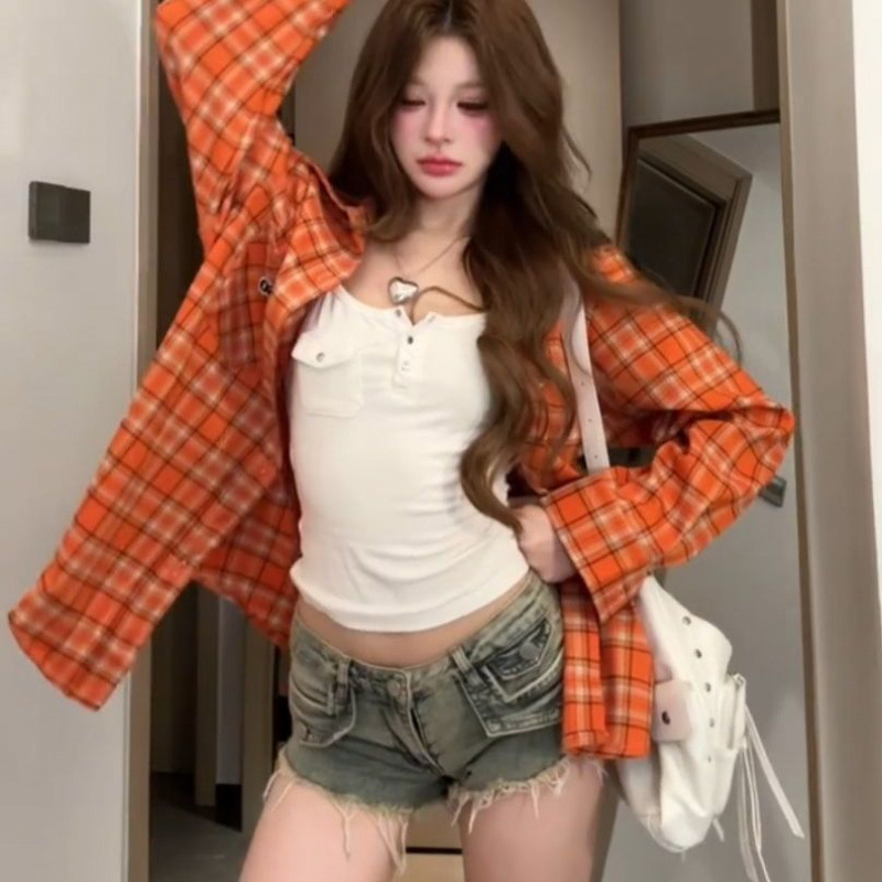 American Retro Orange Plaid Long-Sleeved Shirt for Women, Loose and Versatile, Casual High Street New Style Couple Shirt Jacket Trendy American Retro Orange Plaid Long-Sleeved Shirt for Women, Loose and Versatile, Casual High Street New Style Couple Shirt Jacket Trendy