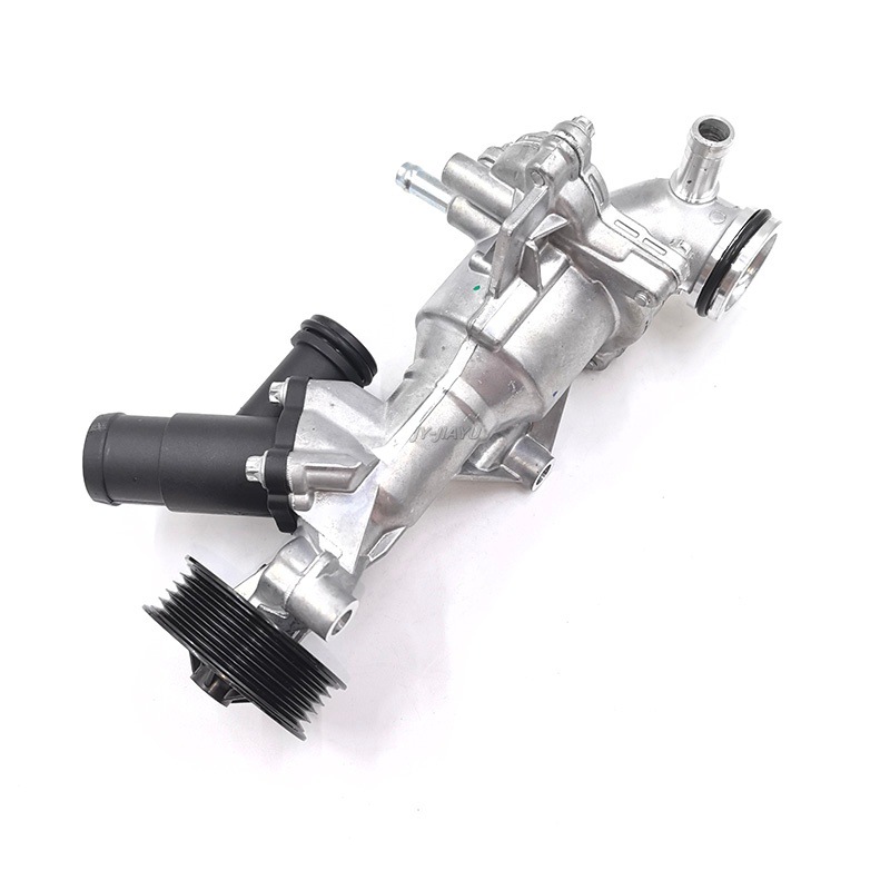 Engine Water Pump W176 W246 C117 X156 A180 2702000600 A2702000600