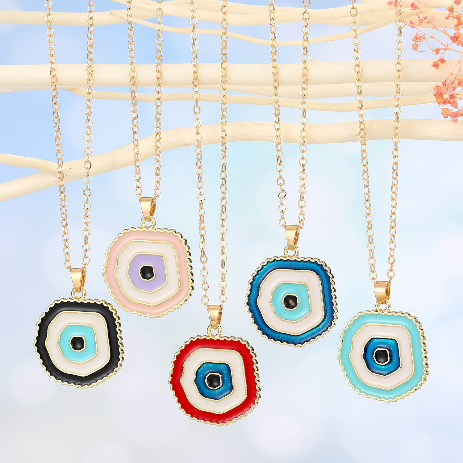 fashion demon eye pendant necklace