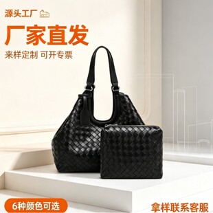 �S��ֱ�l�͹�����Ůʿ����������μ�б����������ٴ�ͨ��С��