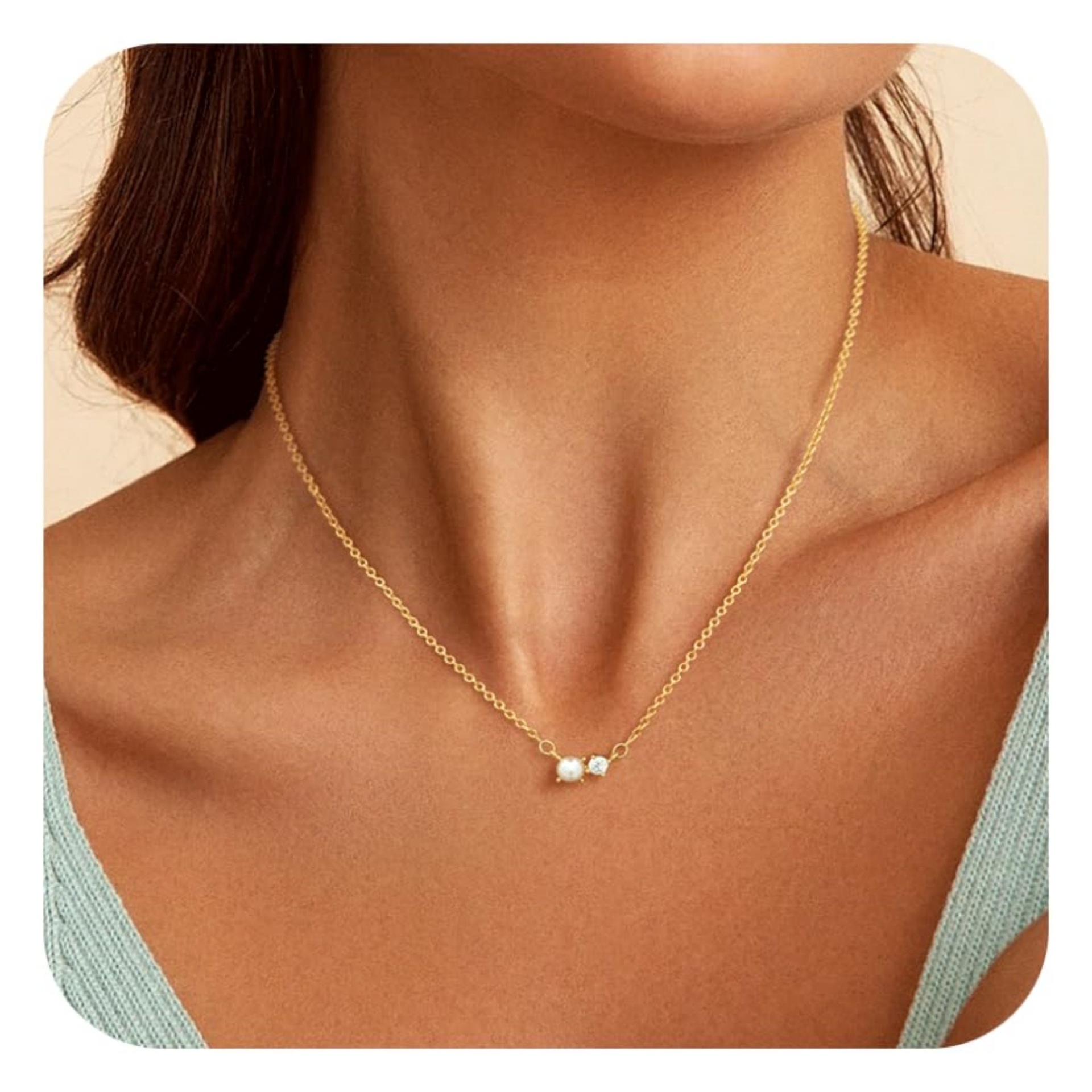Collier géométrique minimaliste en laiton doré avec fermoir ot_voghion.com