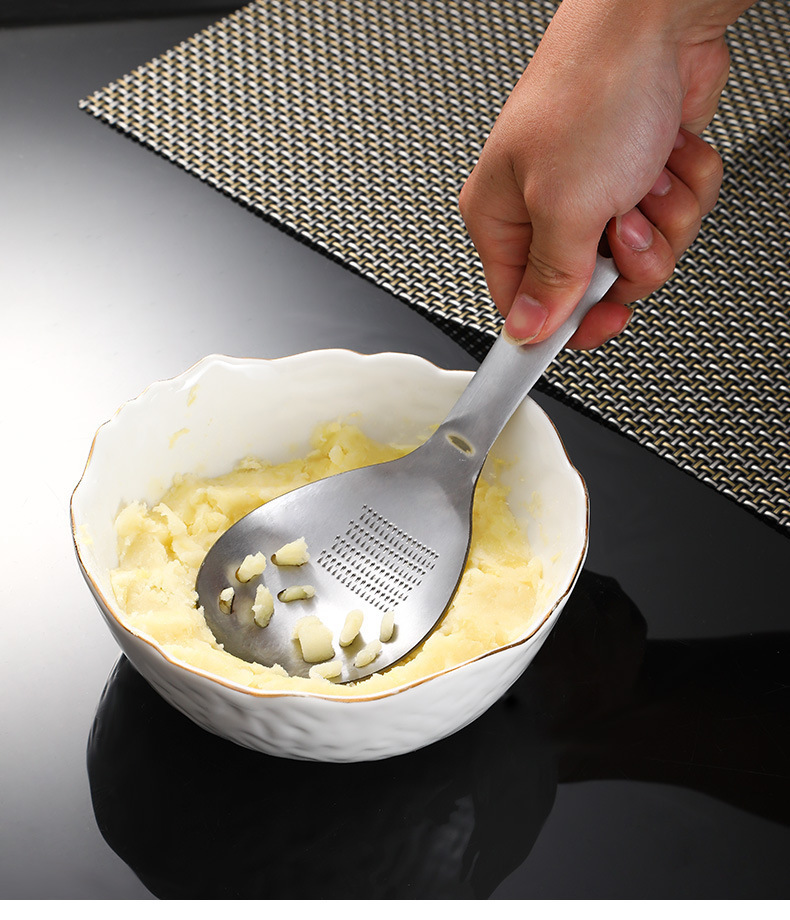 430 Stainless Steel 5-in-1 Multifunctional Baby Food Spoon - Food Grinder, Bottle Opener, Egg Separator, and Multipurpose Utensil