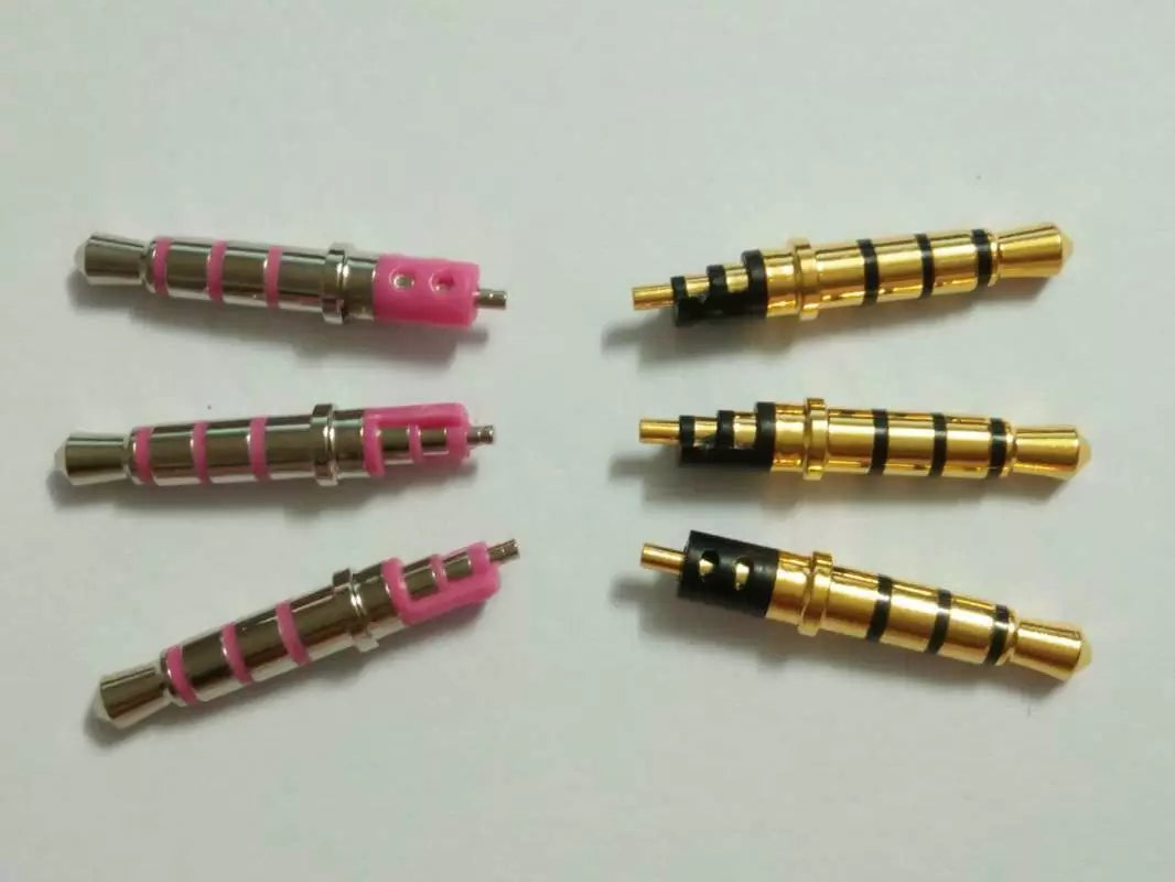 3.5单音立体三节四极过加州65低铅耳机插头 含铅量低于100PPM插针
