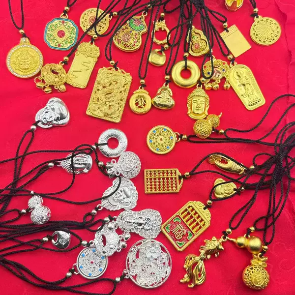 Ancient Gold Enamel Five Blessings Compass Pendant, National Trend Jewelry, Imitation Gold Longevity Lock, Gourd, Guanyin Buddha Necklace