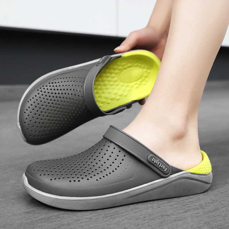 2024 new cross-border hole shoes summer men's closed toe late soft bottom breathable sandals couple casual beach shoes generation