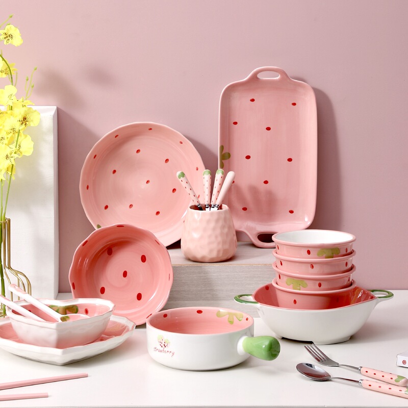 Strawberry bowls and dishes set home high-end sense new ins wind love bowls and dishes bowls and chopsticks plate combination ceramic wholesale
