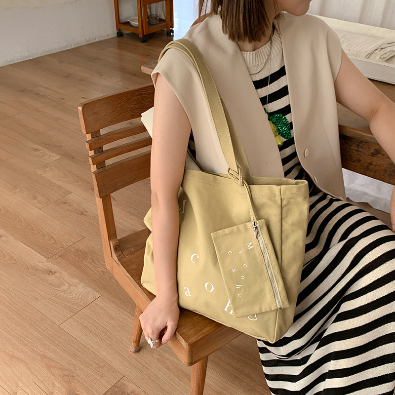 2025 Sommer Neue Dopamin Übergroße Kapazität Frische Leinwand Damen Umhängetasche Mode Vielseitige Freizeit Täglich Pendeln Täglich Einfach_voghion.com