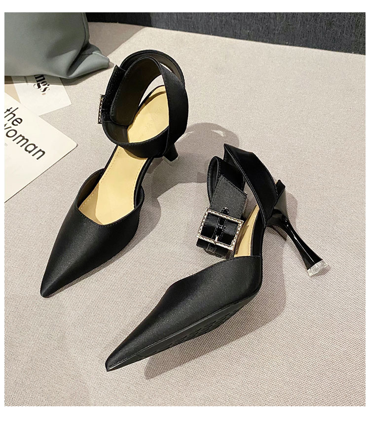 Baotou Slim Sandalen für 2024 Frühling/Sommer Neue Koreanische Ausgabe Spitz Mitte Eine Linie Schnalle Zurück Air High Heel Damen_voghion.com
