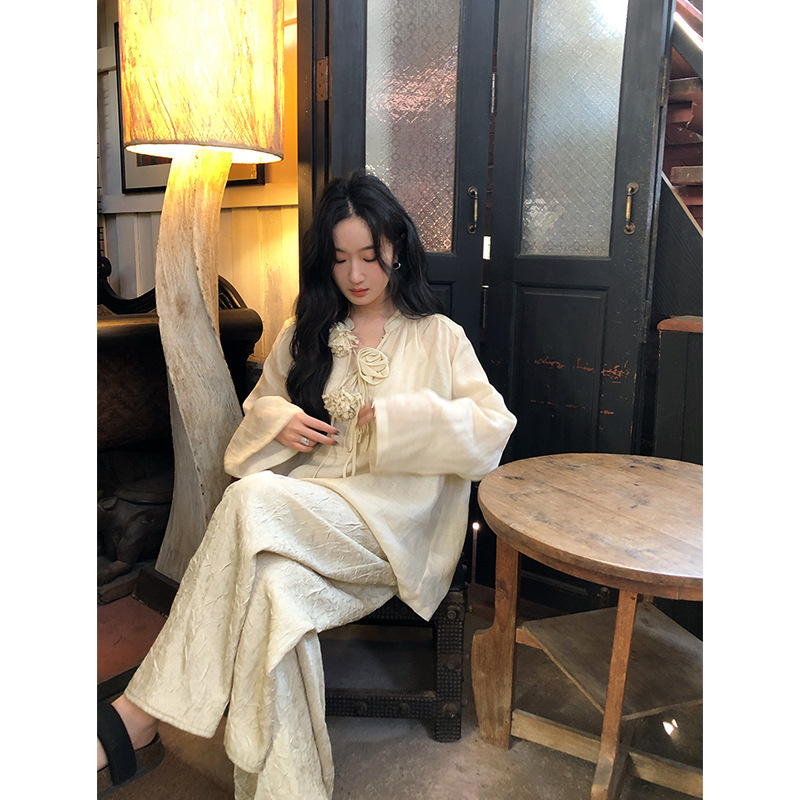 Ren Xiaoyi 2025 Spring New Independent Design Line High Set Handmade Three-dimensional Flower Ramie Shirt Loose Top