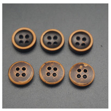 厂家直供仿木头塑料扣 圆形钮扣水洗四眼扣子做旧纽扣童装针织衫