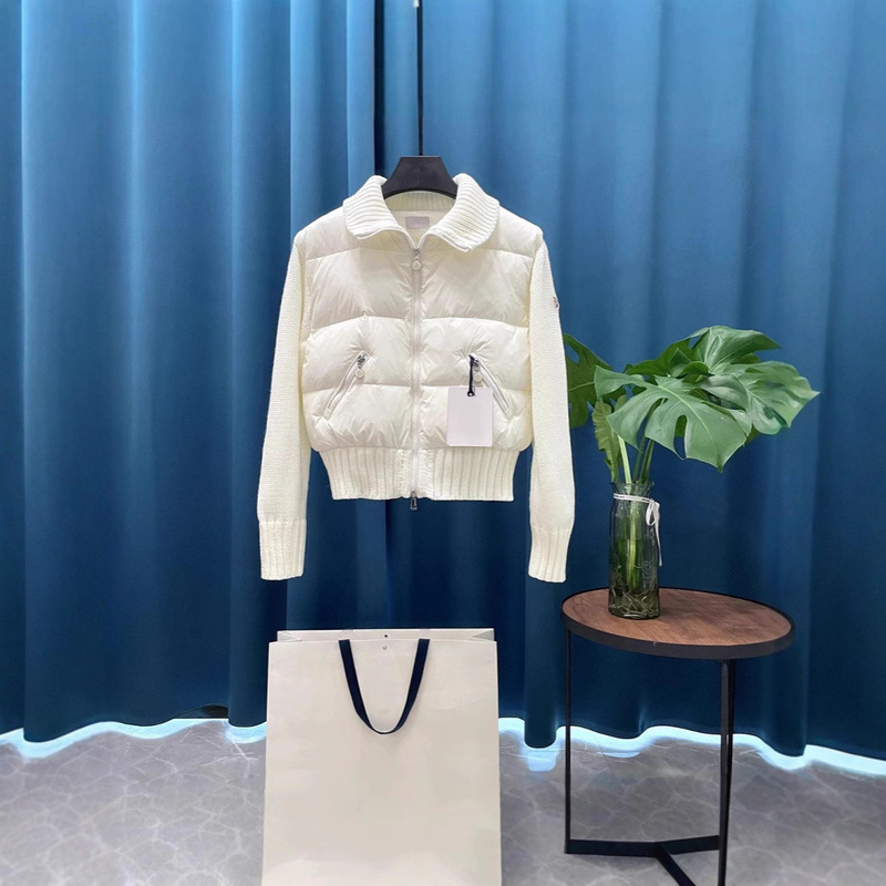 High Version Mengjia Cardig Women's Knitted down Jacket with Embroidered Logo on the Back Cream Puff Jacket