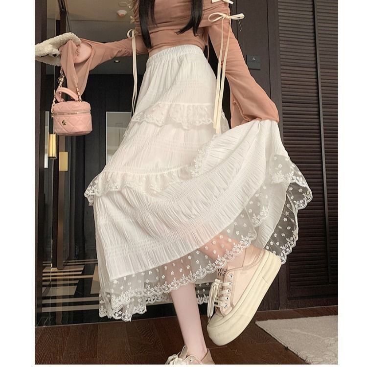 White Lace-Trimmed Tiered Skirt for Women, Spring/Summer High-Waisted French-Style Long Skirt with a Large A-Line Hem