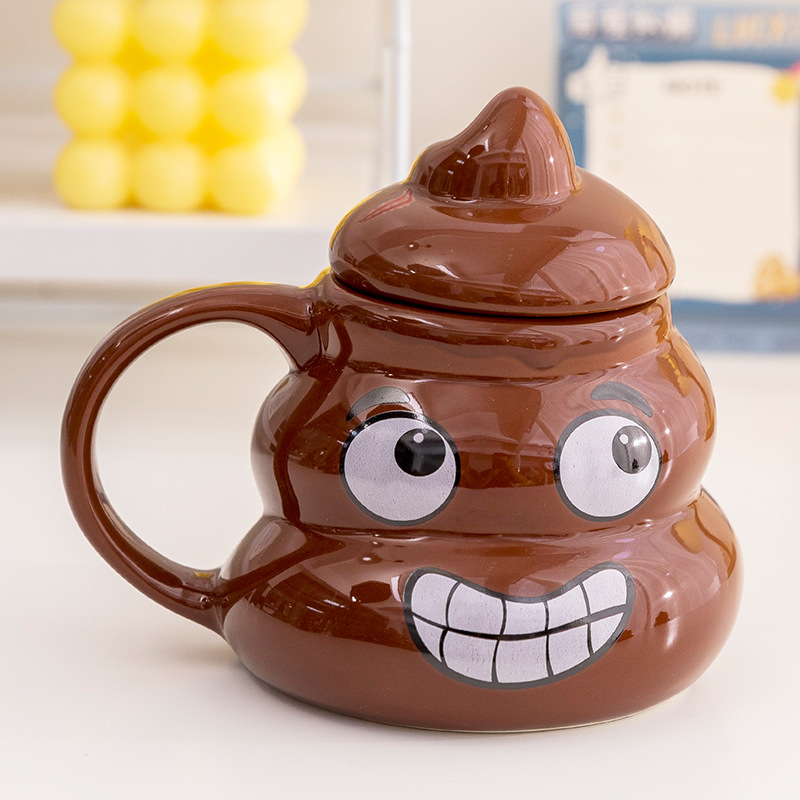 Muchos tipos de tazas de agua creativas y extrañas tazas de café de cerámica simples tazas personales tazas prácticas regalos de cumpleaños