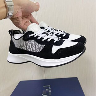 ����Ь�羳����D��B25��ĸӡ���\�����e�����r���ļ����m͸����Ь