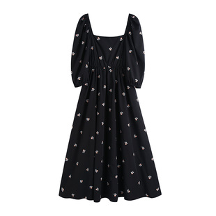 AA2025�����Q�羳�W��Ů�b���I�̽��B��ȹ   1010