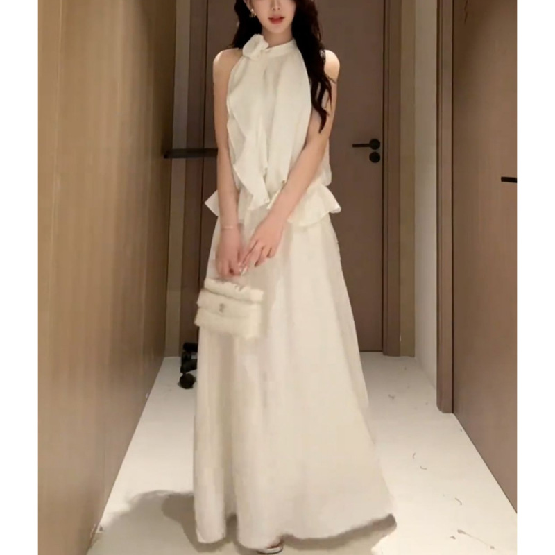 2025新款爆款夏季绝美漂亮裙子小众不撞款气质白色挂脖连衣裙套装|undefined