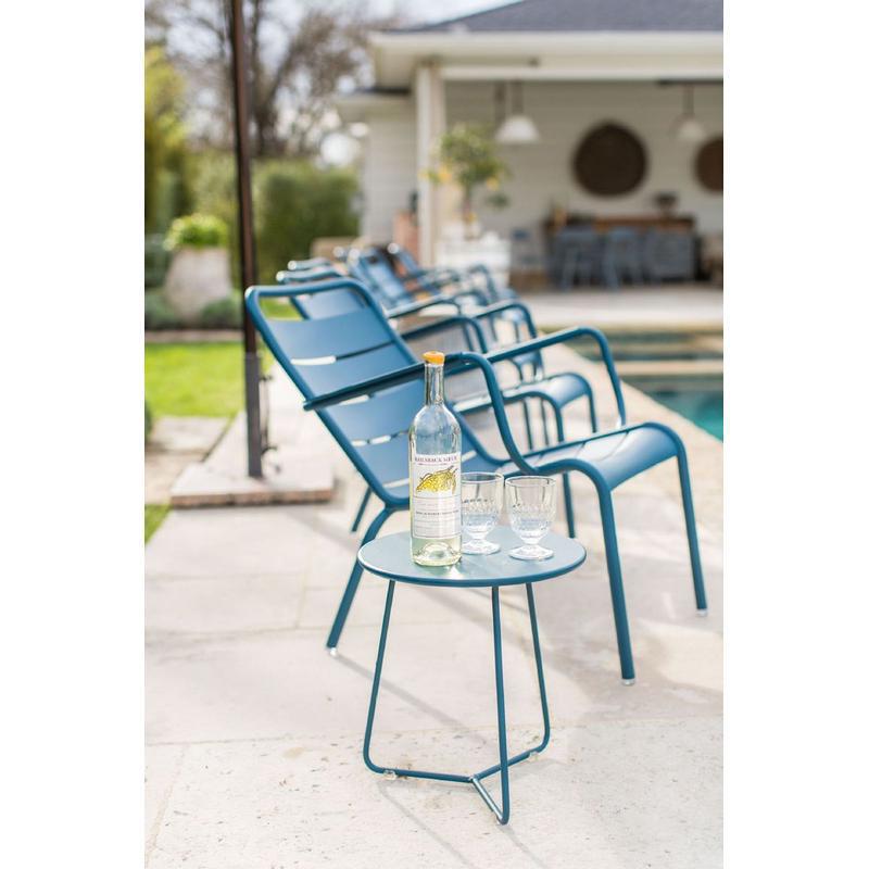 팔걸이 안락의자 + 발판 + 커피 테이블 1