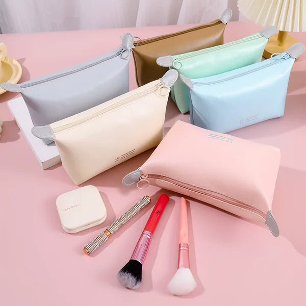 New Dumpling Cosmetic Bag, Simple and Fashionable Travel Cosmetics Bag, Pure Color Large Capacity Portable Waterproof Toiletry Bag Pu