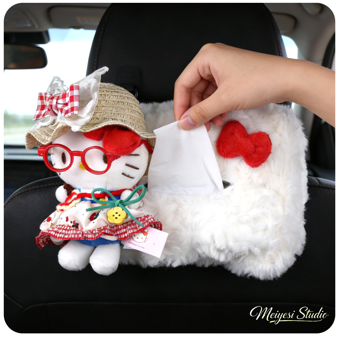 Hellokitty Car Tissue Box 2026 New Model Car Rear Headrest Hanging Type High-End Style for Women