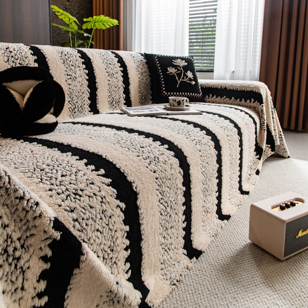 Panda Color Thickened Soft Flannel Sofa Cover with Anti-Slip and Anti-Cat Scratch Sofa Blanket - 2024 New Sofa Pad Cover