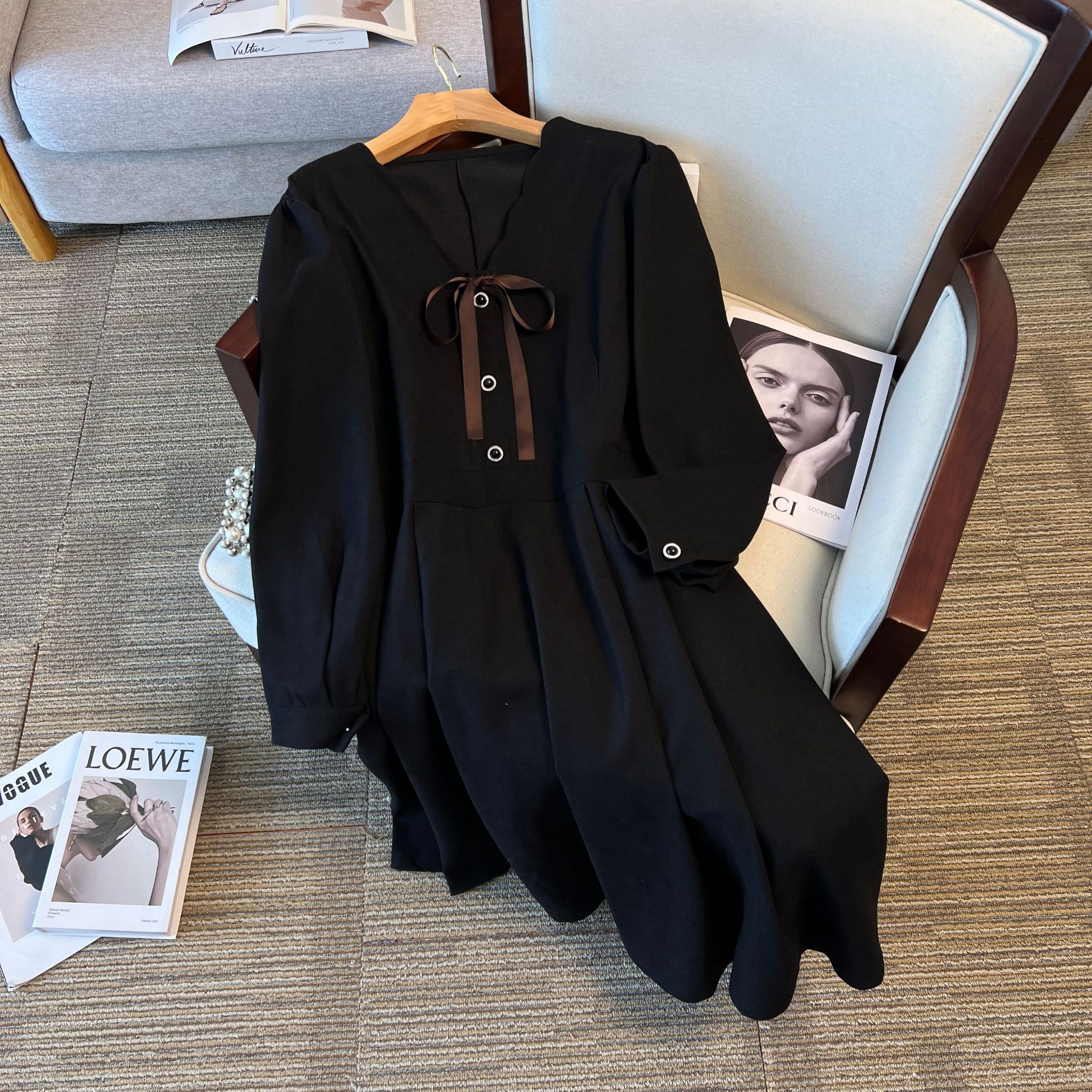 300 jin large-size women's clothing in autumn and winter new product fat mm plus fat plus bigger bust 150 Korean version slim dress 320