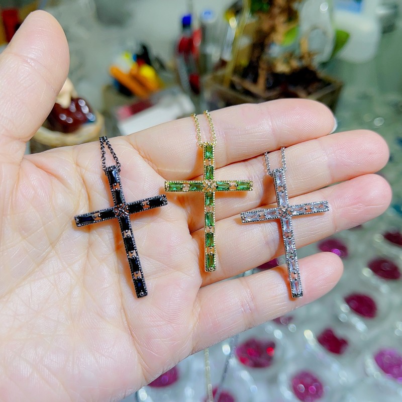 Hip-Hop Cross Copper Inlay Zircon Pendant Necklace 1 Piece