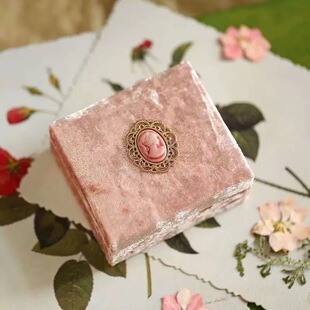 �͹ŷ�ɫ���Z�qŮ�����ʯ��н�ָ�����C��������Ʒ���b��