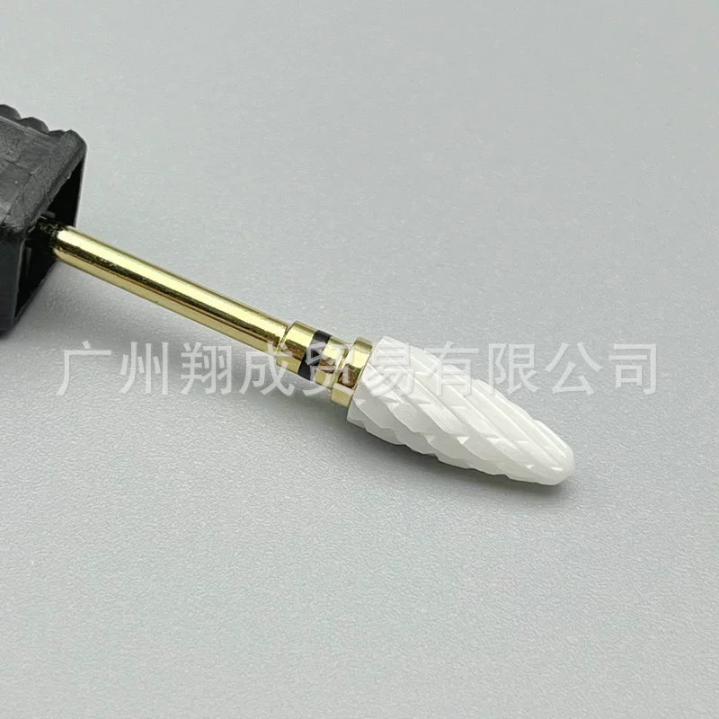 Golden ceramic handle for manicure