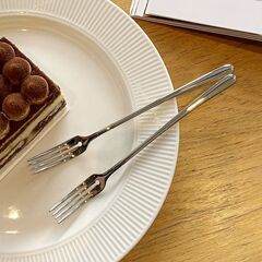 出徳高端! 抗菌1810ステンレス果物フォーク菓子ネット赤が食事を撮ってケーキを食べるフォーク