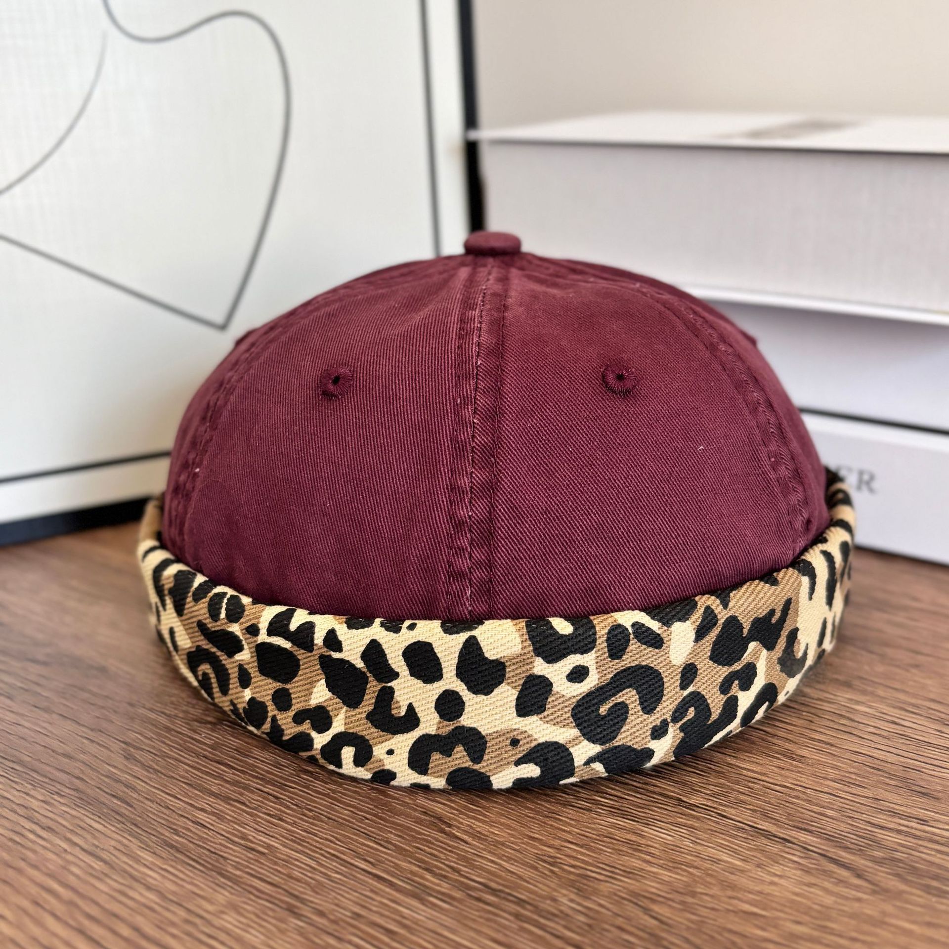 Leopard print landlord hat-burgundy
