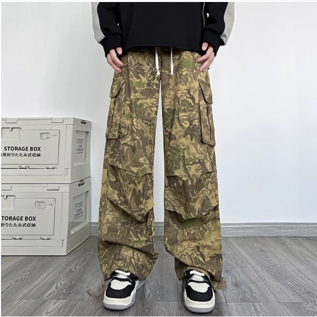 Camouflage men's trousers for leisure