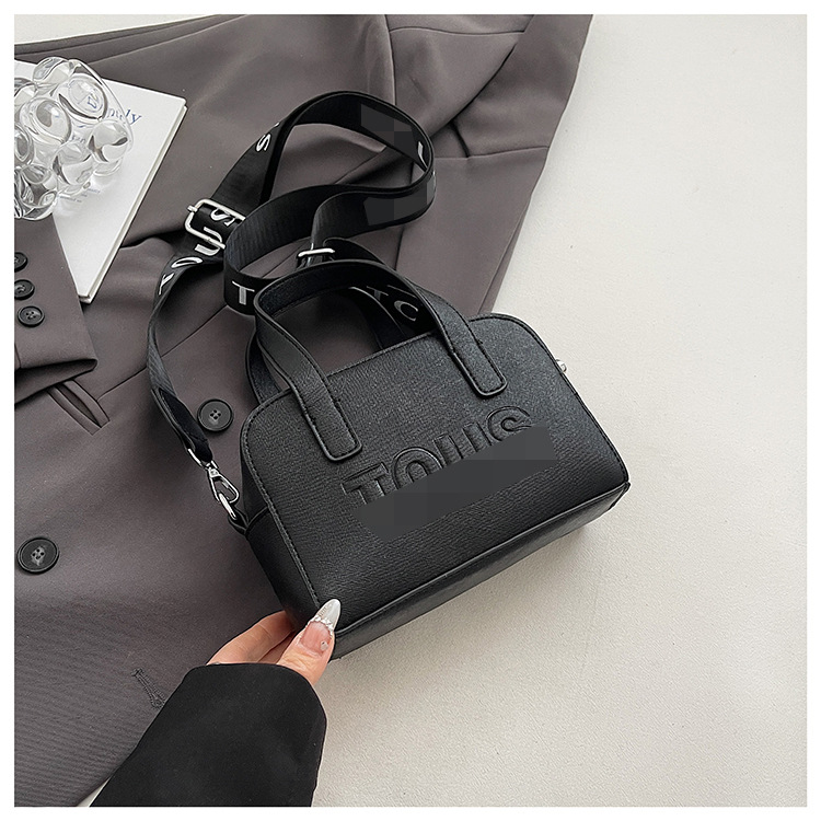 Bolso de mano con letras transfronterizas para mujer bolso Boston de gran capacidad color puro estilo occidental retro cuero suave temperamento moda bolso diagonal