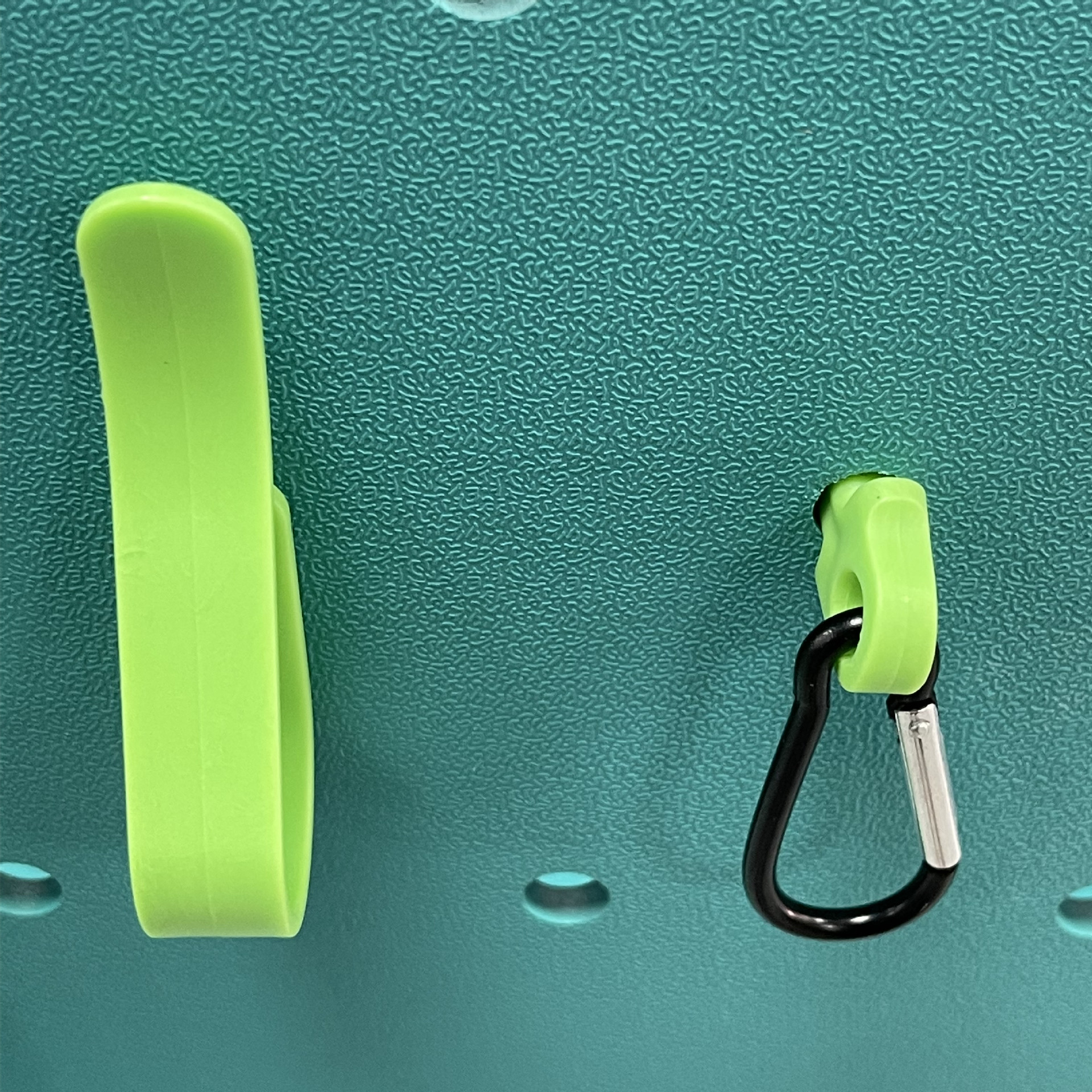 Amazon Venta caliente bogg accesorios al aire libre mosquetón playa bolsa hebilla gancho colgante hebilla mosquetón traje de tres piezas image 8