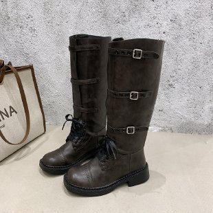짙은 회색