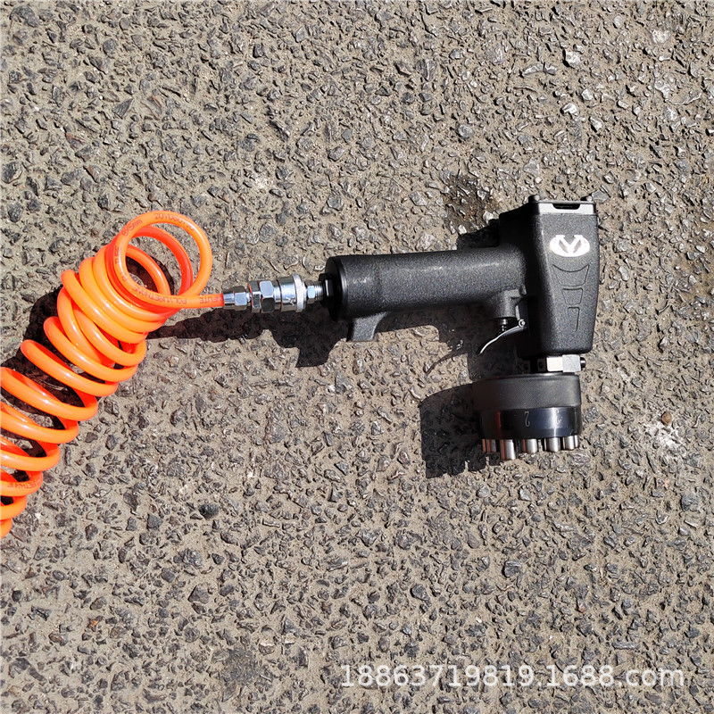 法兰钢结构砸号机 标牌磨具汽车配件 手持气动打码机快递发货