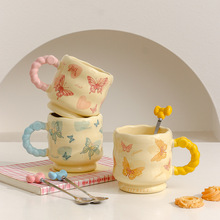 ��Ů�ۺ����R�˱����ֵ�մ�ˮ�����ֶY��ͱ�С�����Ȱ��ֶY����