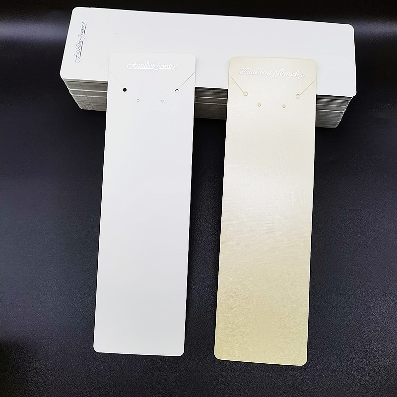 100 PCS/Package Quantity 100 PCS/Package Plastic Paper Simple Style Classic Style Daily Rectangle Jewelry Packaging Cards Jewelry Packaging Bags