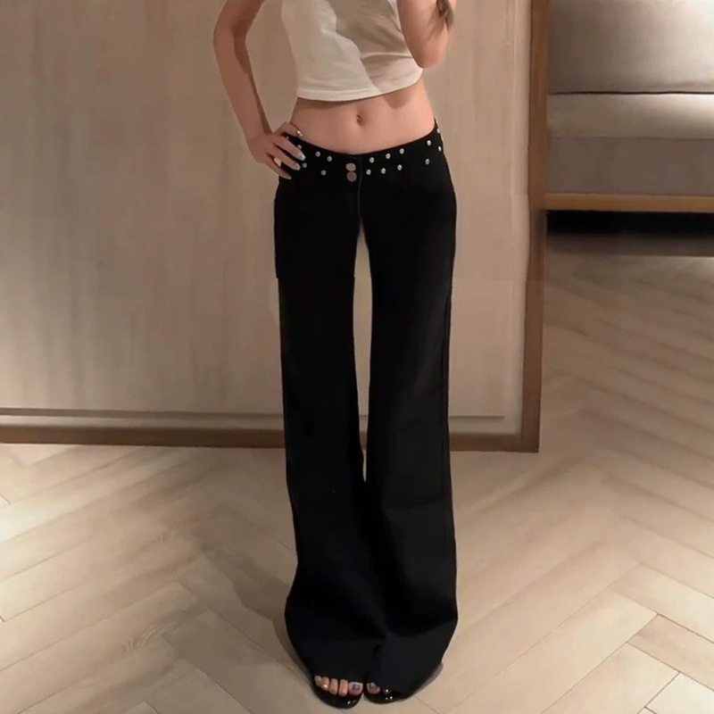 American Retro Black Studded Low-Waist Flared Jeans for Women, New Summer Style, Slim Fit, Flattering, Floor-Length Pants