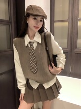 2025新款秋季小众设计感高级感气质短裙三件套马甲女小个子套装潮