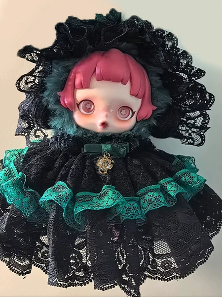 Black peacock skirt