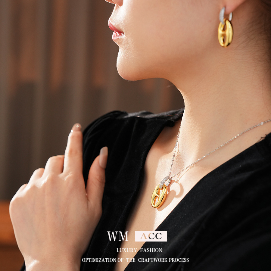 Oro verdadero chapeado nariz de cerdo conjunto de geometría moda europea y americana versátil ligera de lujo pendientes de diamante collar de alta calidad para mujeres