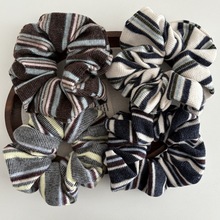 韩版秋冬针织撞色条纹大肠发圈女高级感软糯毛线马尾头绳复古头花