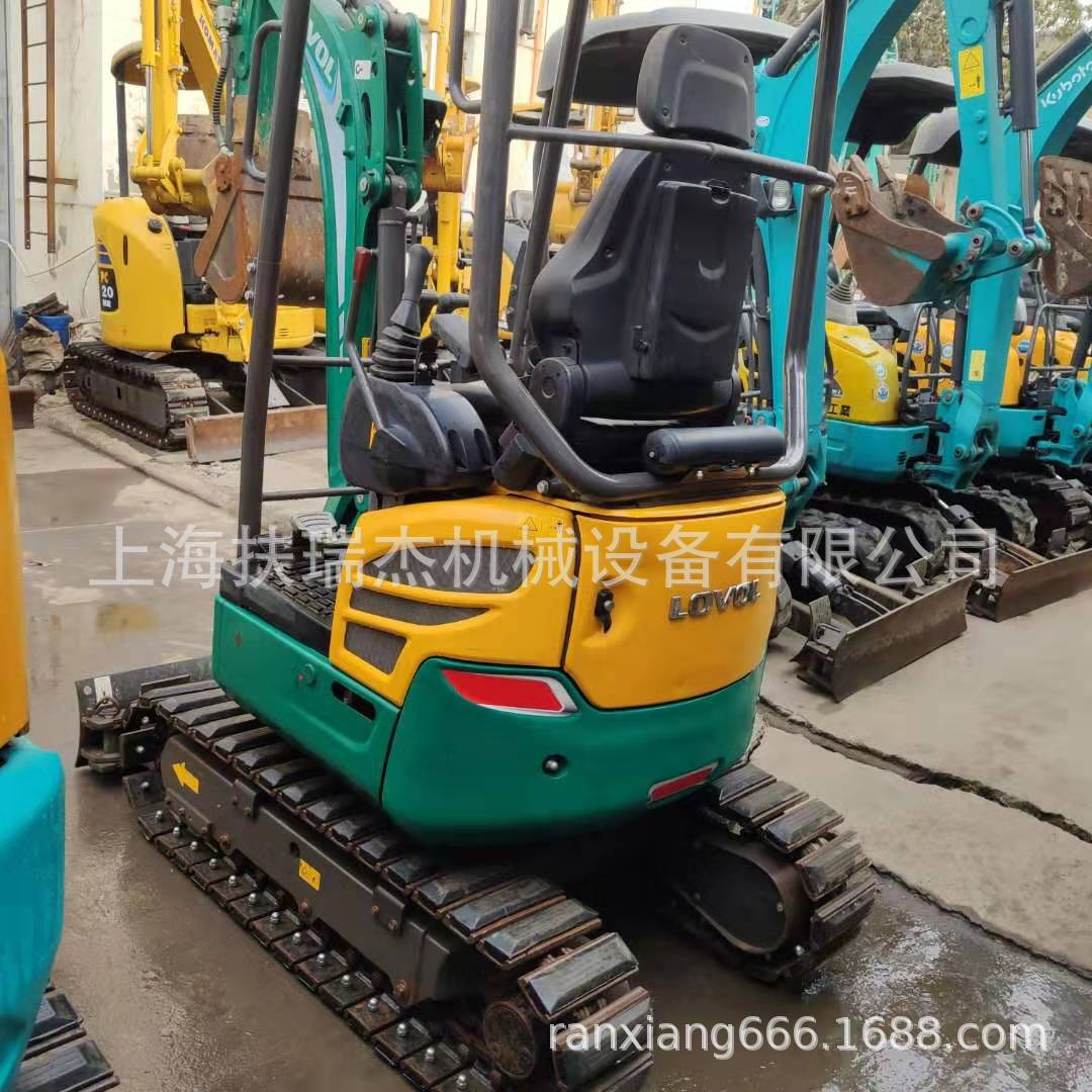 雷沃18挖掘机